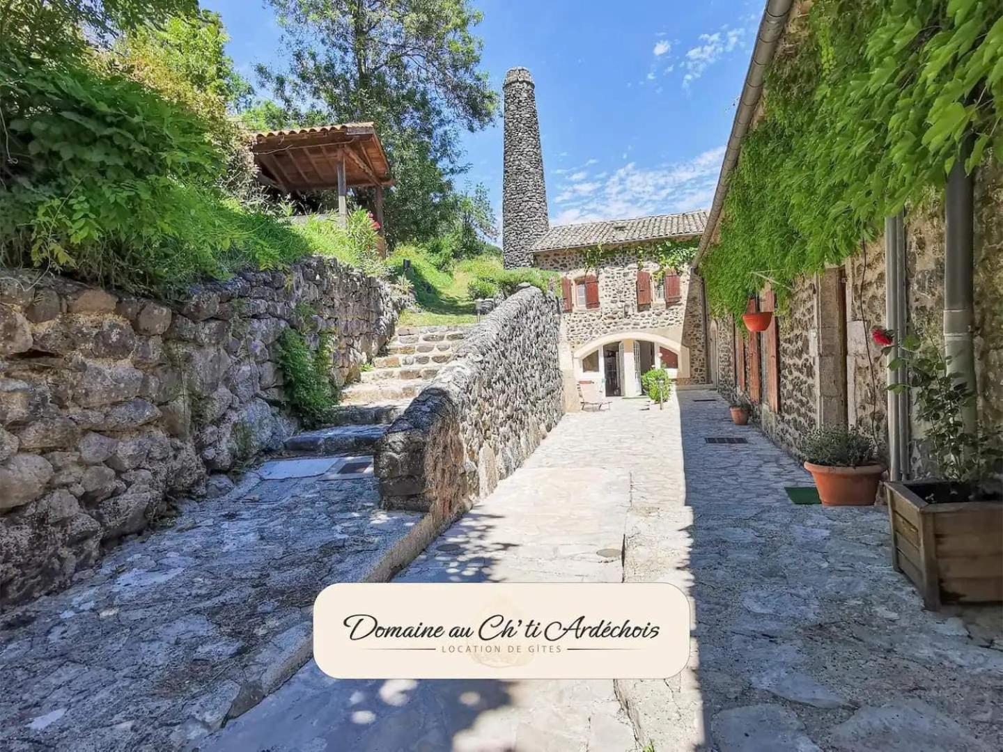 Gite De Groupe - Domaine Au Ch'Ti Ardechois Rochessauve Exterior photo